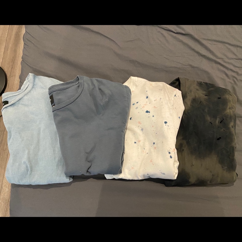***4*** PacSun Scalloped Tshirts